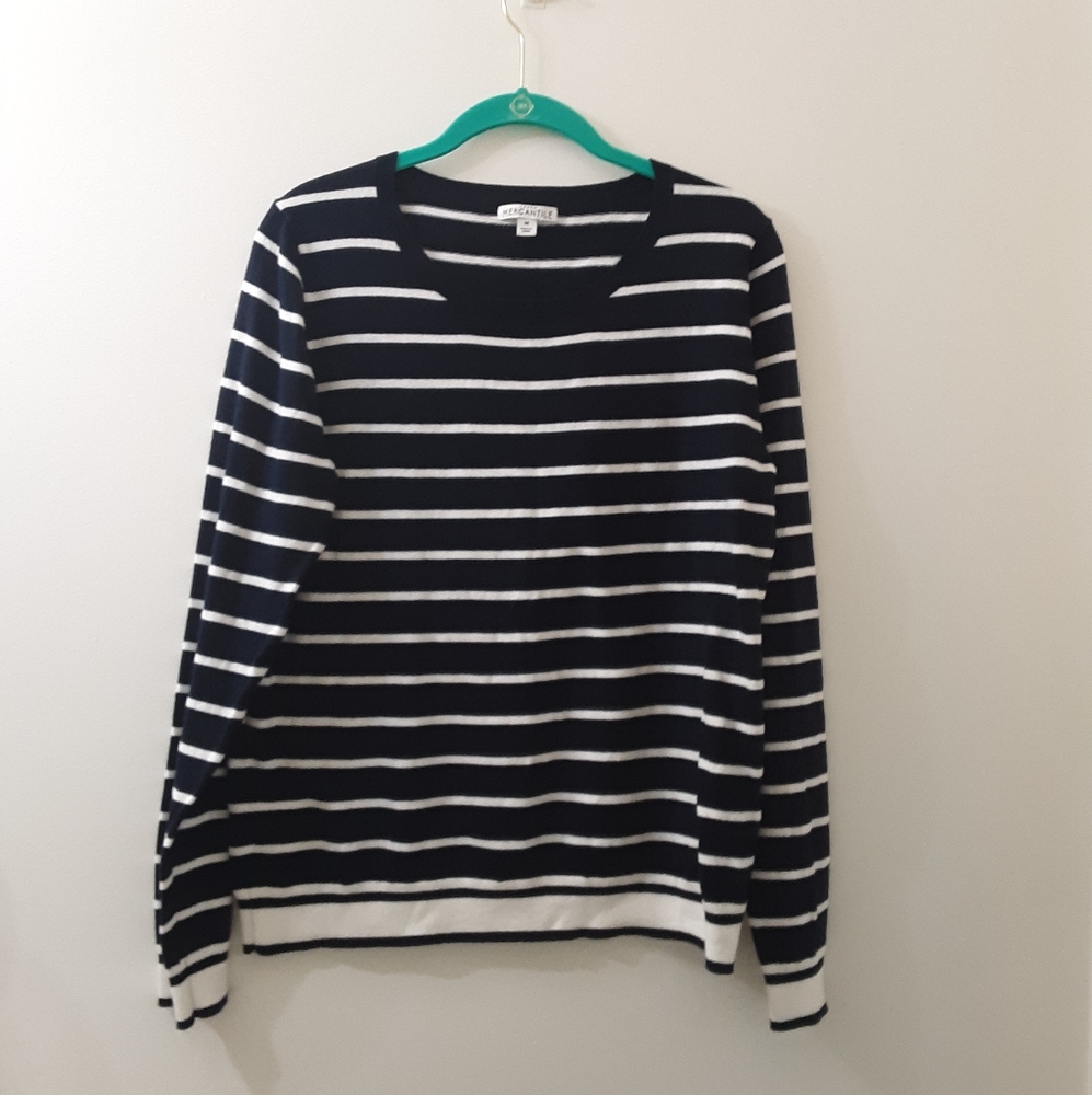 🌸J. Crew Mercantile 100% Cottton Sweater